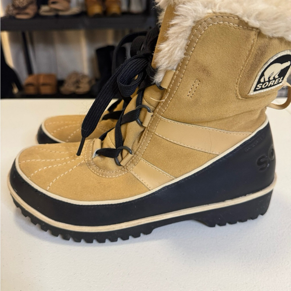 Sorel Women’s Tivoli II Snow Boots SZ 8 Waterproof - Picture 3 of 6